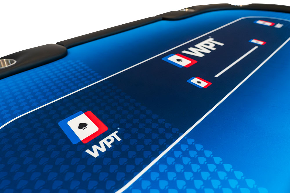 WPT x BBO Aces Pro folding leg detail
